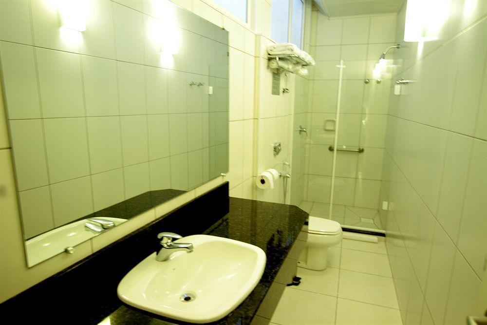 Hotel Confiance Soho Batel Curitiba Exterior foto